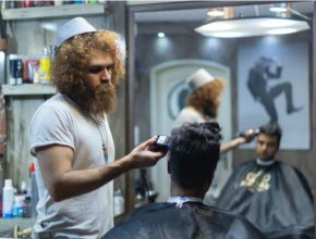 Beard trimmer or Shaver