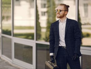 A Comprehensive Guide to Buying The Perfect Suit