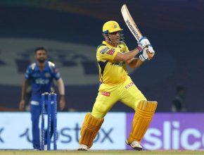 today news IPL score