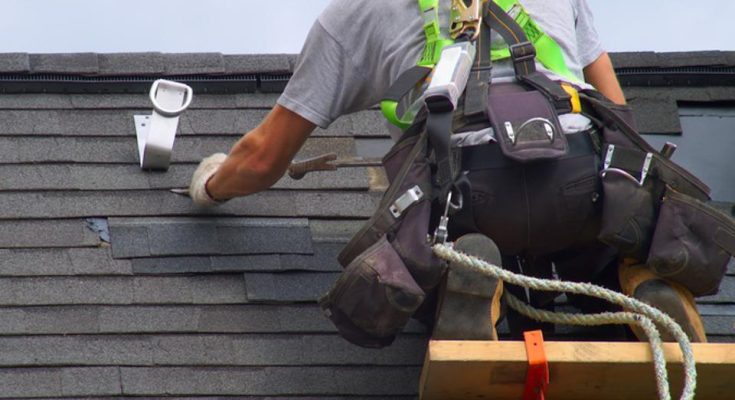 Hiring a Roofing Contractor