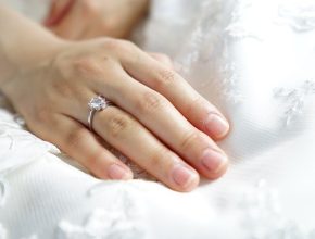 Tips For Designing The Perfect Engagement Ring