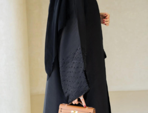 Unveiling the Elegance of Black Abaya - A Wardrobe Essential