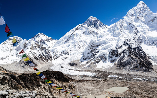 10 Things to Experience on Everest Base Camp Trek