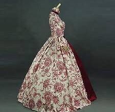 From Casual to Glamorous: The Versatility of Victorian Dresses